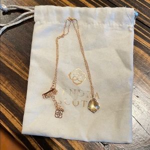 Kendra Scott necklace